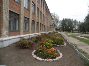 Первомайский