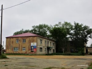 Краснинский